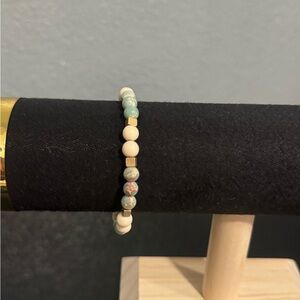 pastel stone Stretch bracelet beaded. Handmade